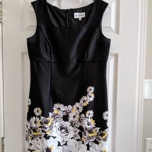 Beautiful dress love this one!